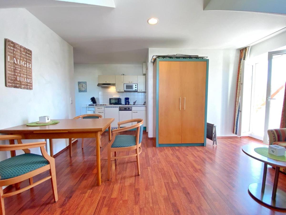 Hafenresidenz - Ferienwohnung 19 - Kapitaen Wiek auf Rügen エクステリア 写真