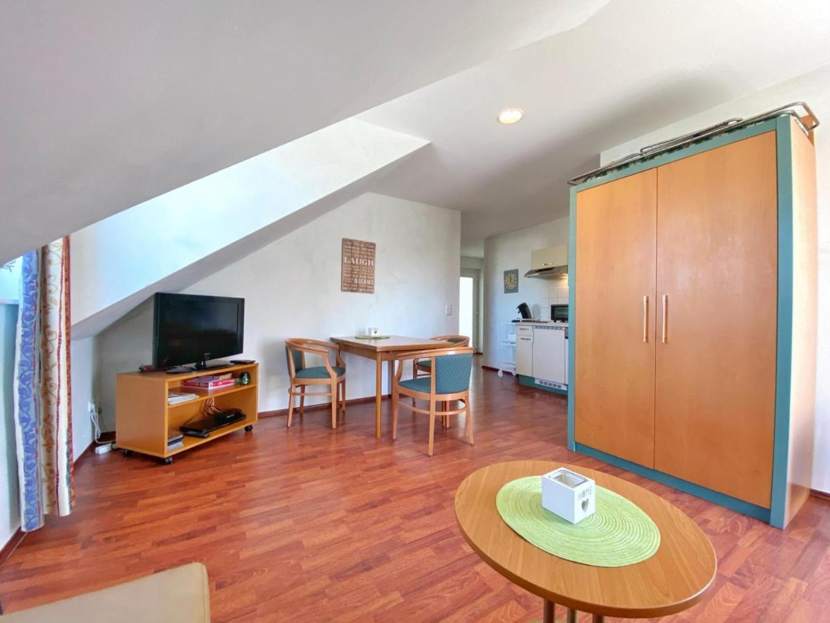 Hafenresidenz - Ferienwohnung 19 - Kapitaen Wiek auf Rügen エクステリア 写真